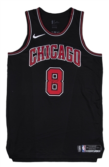 2018 Zach LaVine Game Used and Signed Chicago Bulls Alternate Jersey Photomatched to 2 Games on 2/27/18 & 3/15/18 - 41 Total Pts. (MeiGray & Beckett)